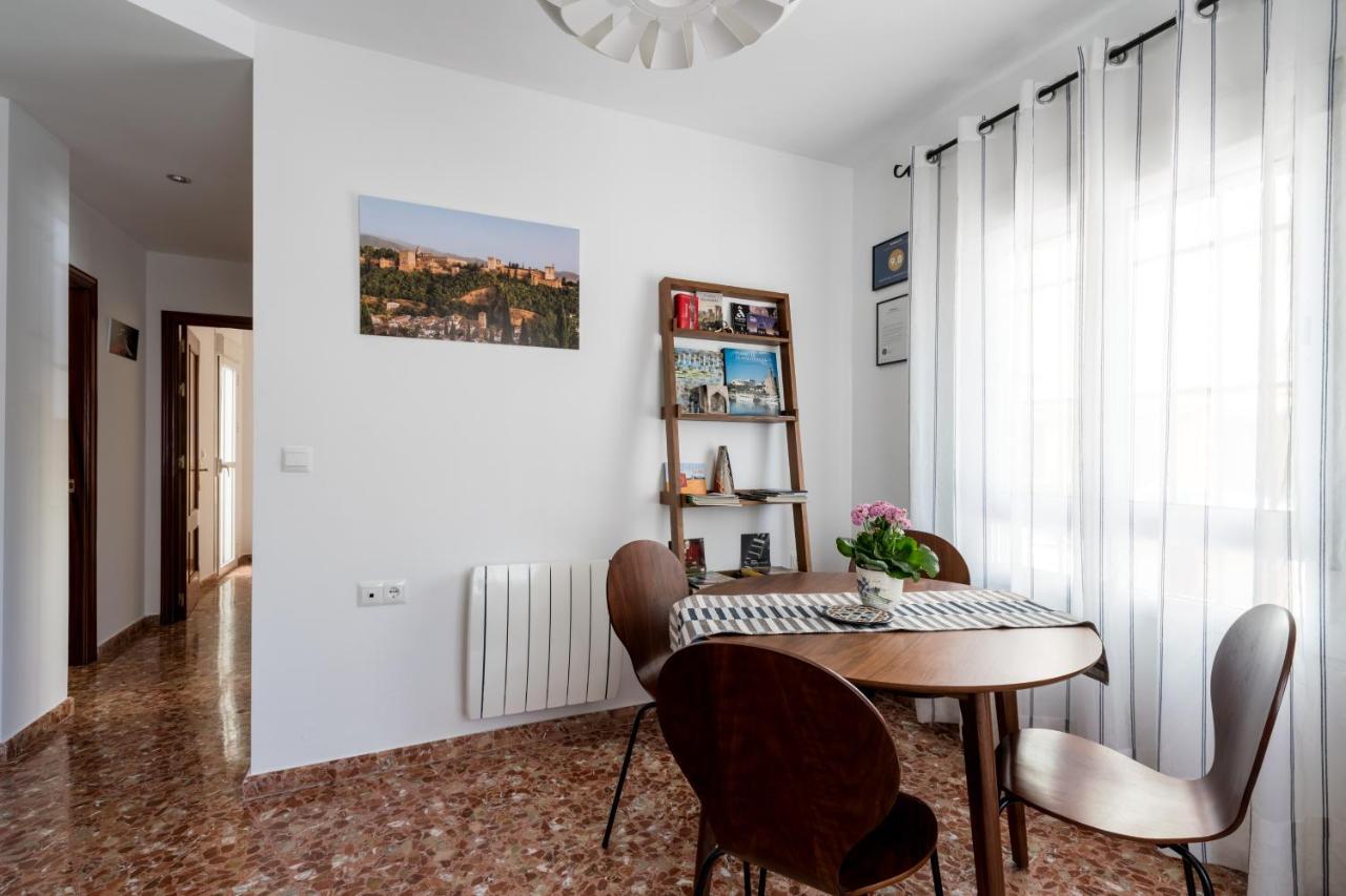 Anna - Triana Apartment Seville Luaran gambar