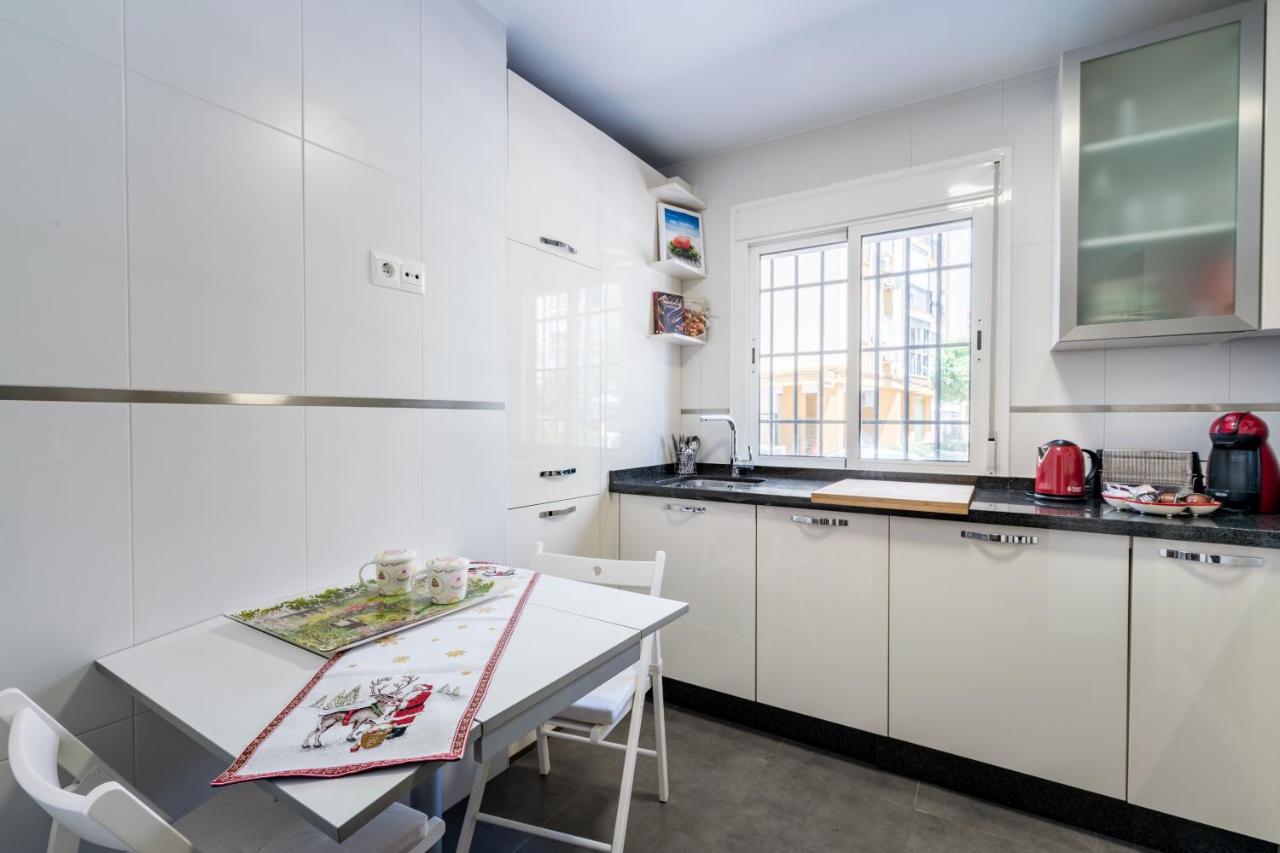Anna - Triana Apartment Seville Luaran gambar